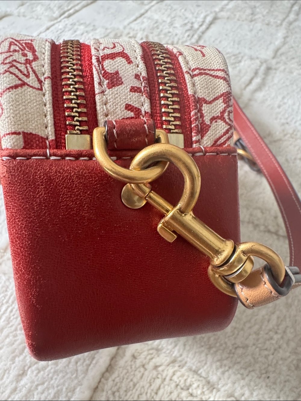 Tory Burch Embellished Travel Print Camera Bag – Red/Cream Crossbody - Picture 12 of 13